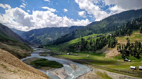 Aru Valley